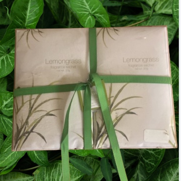 Sachet Lemongrass Fragrance Set of 6 from GC Signature - Picture 1 of 9